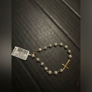 NEW with Tags Macys 14k over Sterling 925 Pearl and Cross bracele…